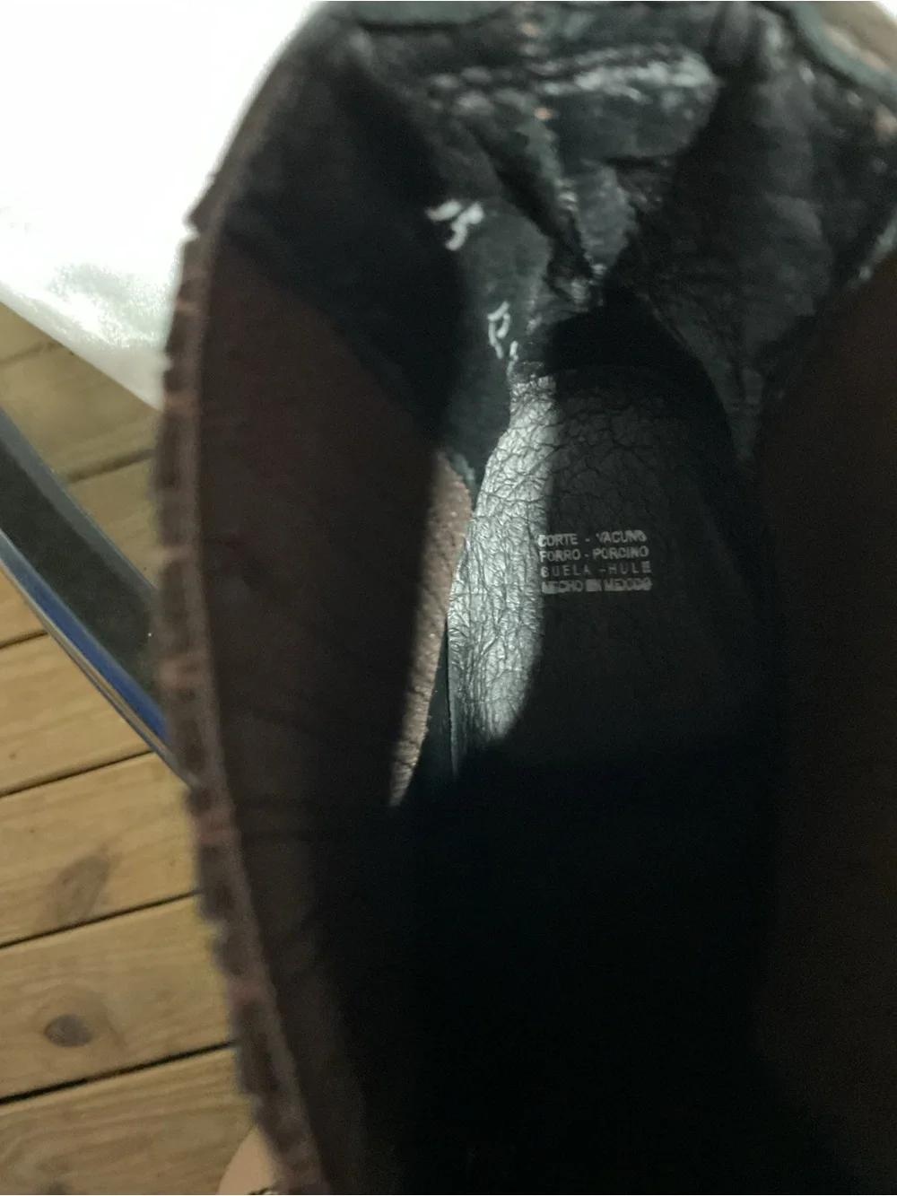 Chelsea Ankle Boots in Dark Brown size 25 Mexico